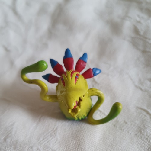 Bandai digimon vegimon mini - bandai,