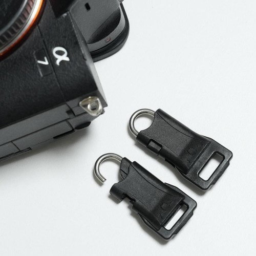 Peak design camera - design, strap