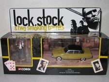 CORGI - LOCK STOCK 2 SMOKIN BARRELS ROVER 3500 V8 & FIGURE - MINT / PERFECT MIB