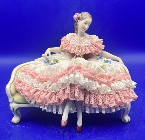 Dresden figurine seated - figurine,