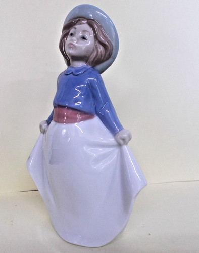 Vintage nao lladro - by, girl