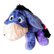 Disney Love to Hug Eeyore