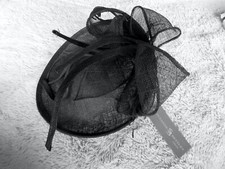 Suzanne Bettley Saucer Bow