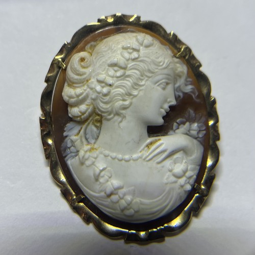 Antique vintage cameo carved - cameo,