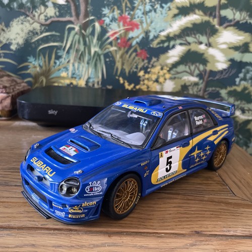 Autoart 2001 subaru - autoart,