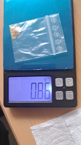 Gold nuggets and - ,