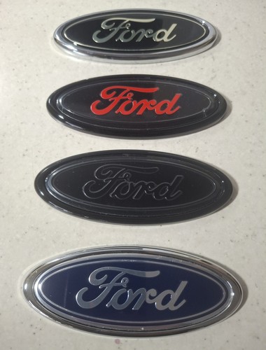 Ford fiesta mk6 boot - boot, badge.