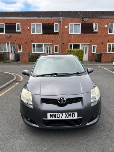 Toyota auris vvti sr 5dr - 1.6,