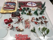 Vintage Xmas Cake 2 x Frills