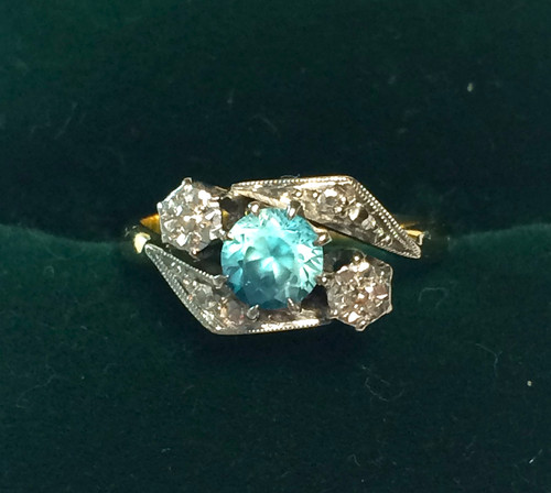 Antique 18ct gold blue zircon - 18ct,