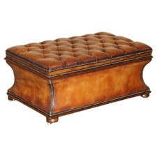 FULLY RESTORED ANTIQUE VICTORIAN BROWN LEATHER CHESTERFIELD TUFTED OTTOMAN STOOL