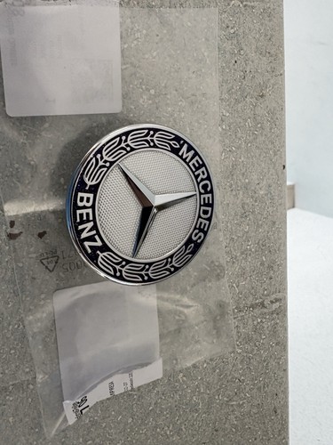 Mercedes w204 c63 bonnet - mercedes,