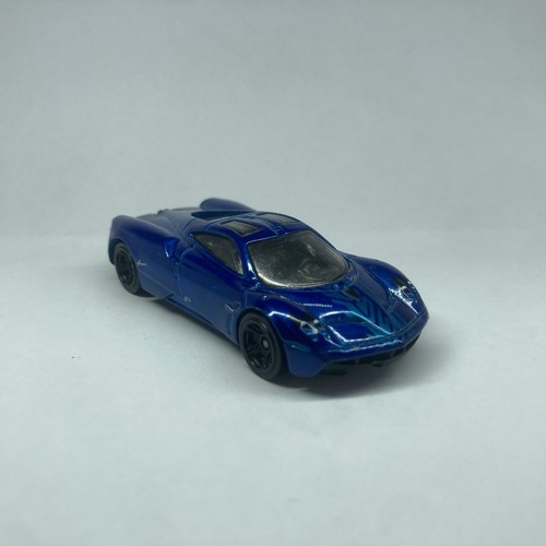 Hot wheels pagani - wheels:,