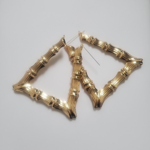 Gold oversized triangle bamboo - gold,