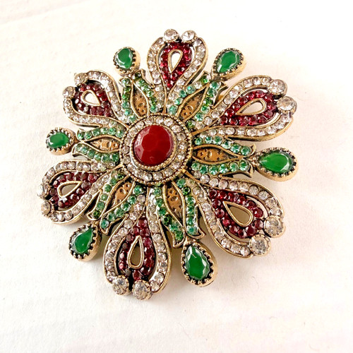 Tudor style brooch - tudor, red