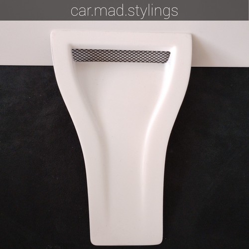 White plastic bonnet vent - white,