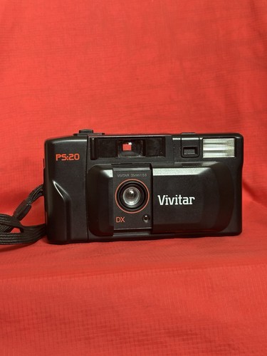 Vivitar point shoot - point,