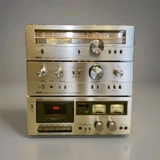 Akai AM-2250 Integrated Amplifier- AT-2250L Stereo Tuner- CS-703d Cassette Deck