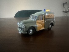 Corgi Classics Morris 1000 Van