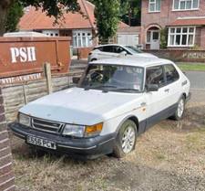 1988 Saab c900 turbo breaking