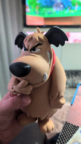 Muttley dog character - muttley,
