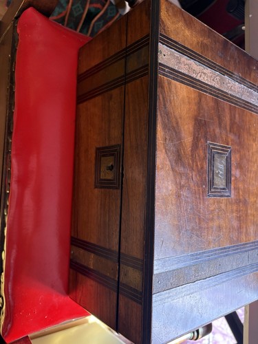 Victorian era walnut - , writing
