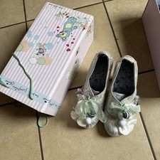 Ladies Irregular Choice