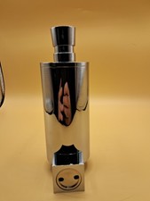 hand wash dispenser wall