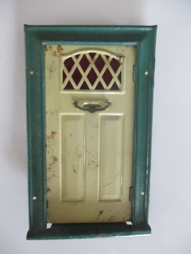 Old metal tin dolls house - old,