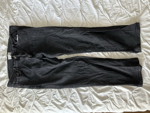 Men black charcoal wash - m&s,