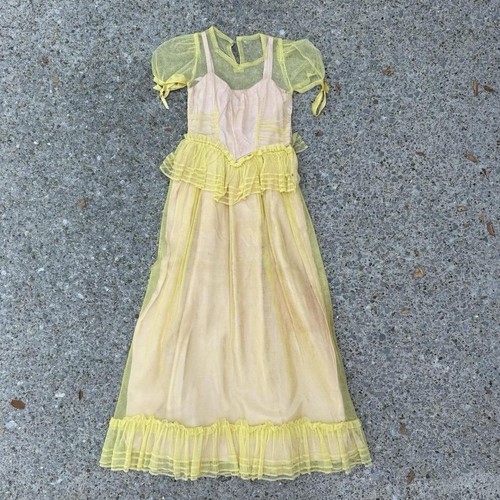 Antique very old tulle yellow - very,