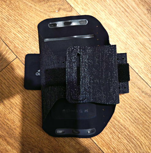 Black universal phone - black, armband