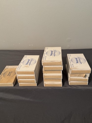 Lot boxes schneider - 15,