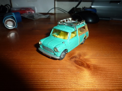 Corgi toys austin mini - corgi,