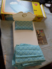 1978 sindy bed marx - by,