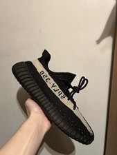 adidas Yeezy Boost 350 V2 Oreo