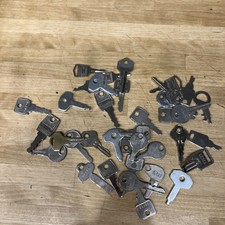 Job Lot of Old 37  Keys