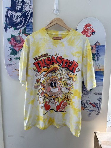 Very cool shirtz graphic - very,
