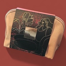 NEW Avon Beauty Bag Gift Set