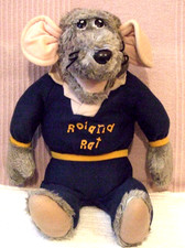 ROLAND RAT (SUPERSTAR PLUSH FIGURE) STANDS 14 "/VG CONDITION/VINTAGE PLUSH