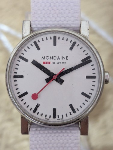 Mondaine official swiss - official,