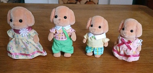 Sylvanian families toy - sylvanian, poodle