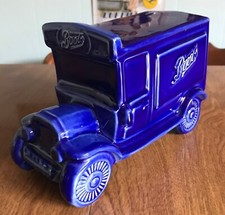WADE BOOTS DELIVERY VAN MONEY BOX (1995). PRE-OWNED. EXCELLENT CONDITION.