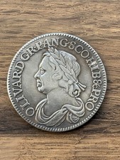 1658 OLIVER CROMWELL CROWN ORIGINAL SIZE REP COIN. 