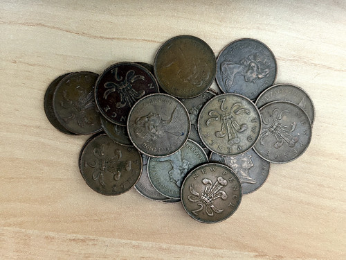 Circulated two pence coins - 2p,