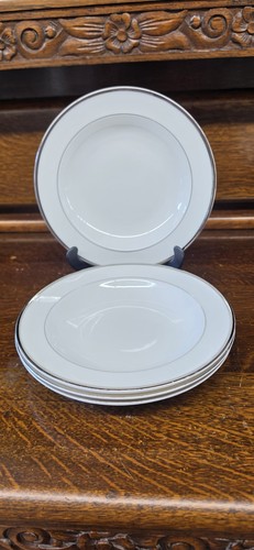 Wedgwood sterling bone china - sterling,
