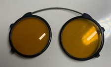 Vintage yellow clip on