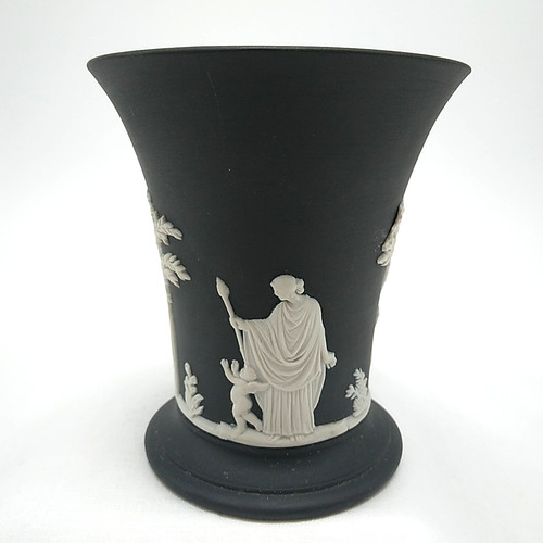 Wedgwood jasperware black - jasperware,