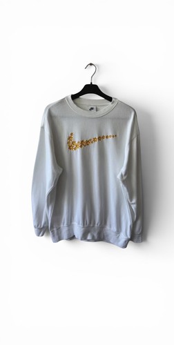 Nike white crewneck sweatshirt - nike,