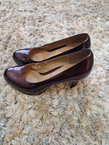 Clarks patent court - patent, shoes
